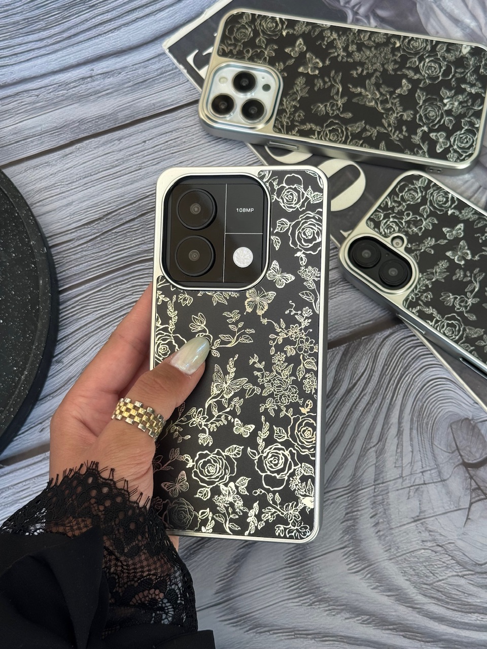 قاب Dark Flowers سامسونگ و شیائومی (کدC2093) - تصویر 2