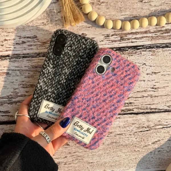 قاب Wooly Charm