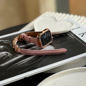 بند اپل واچ چرم کارتیر سانتوس همراه با گارد نگین دار (کدw5008)