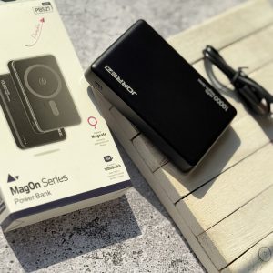 پاور بانک 10 هزار MagOn Series برند JORREZI  (کدB9016)