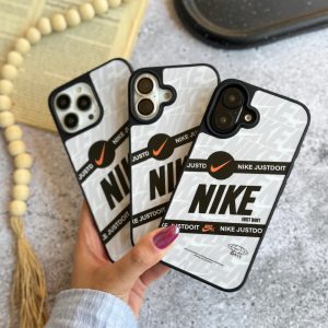 قاب نایکی Nike (کدC2050)