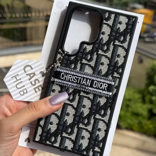 قاب Christian Dior گلدوزی