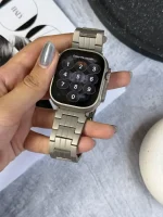 بند اپل واچ فلزی کلاسیک مدل سه ردیفه